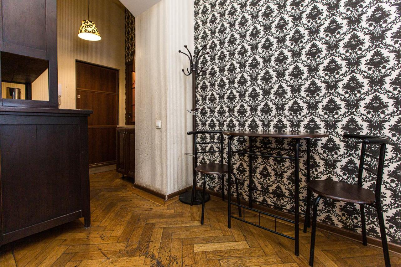 Квартира В Оренду На Копеника 12, Біля Палацу Потоцьких Liov Exterior foto