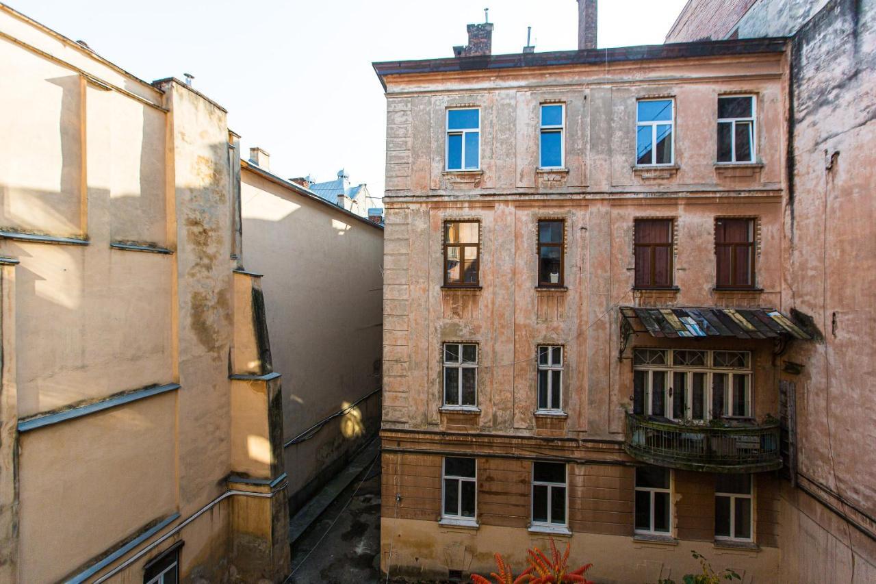 Квартира В Оренду На Копеника 12, Біля Палацу Потоцьких Liov Exterior foto